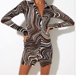 Never worn dress from Motel fits small